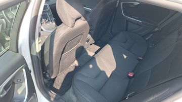 Volvo V60 - 10