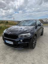BMW X6 xDrive50i - M - BMW X6: Xdrive50i
