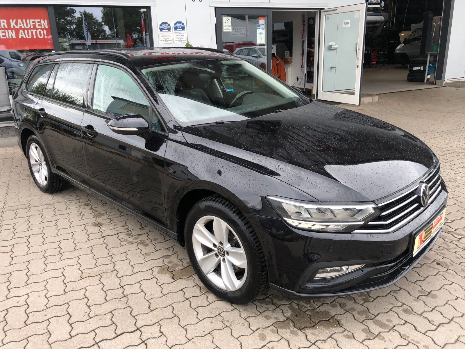 Fahrzeugabbildung Volkswagen Passat Variant Conceptline