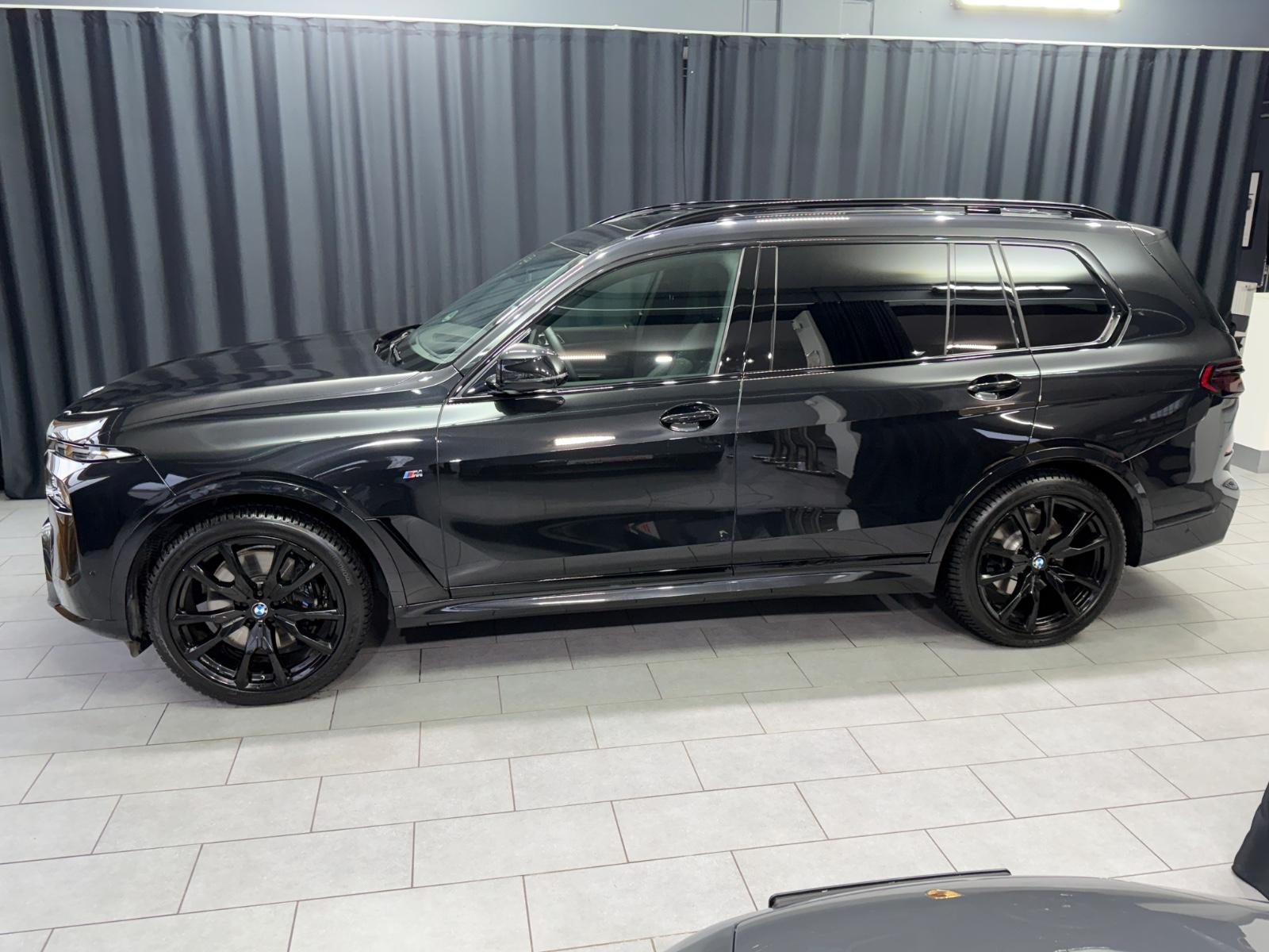 BMW X7 xDrive 40d M SPORT PRO|LUFT|PANO|7-SITZER|AHK