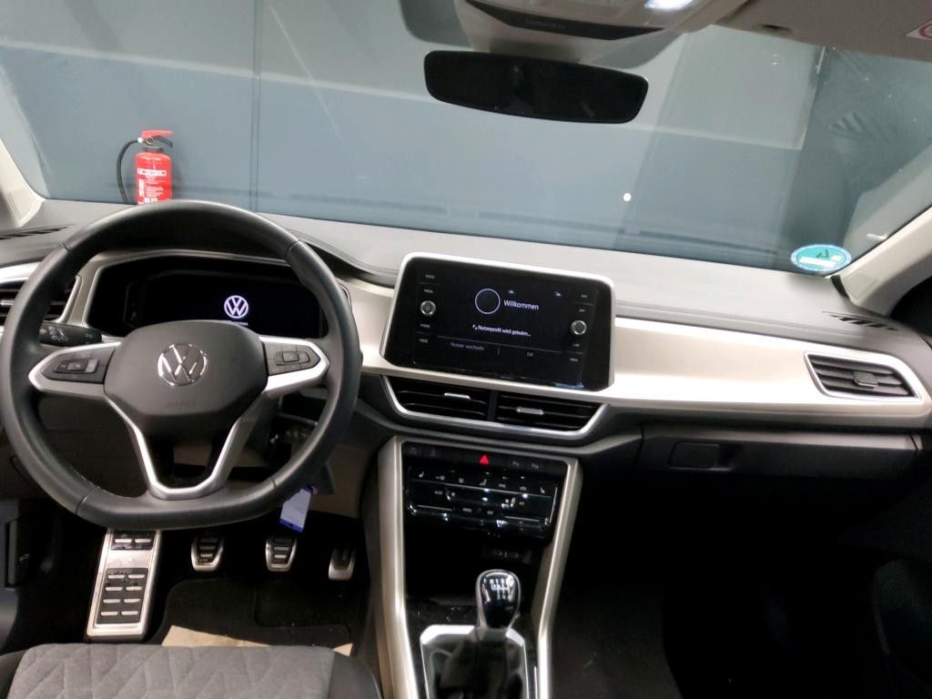 Fahrzeugabbildung Volkswagen T-Roc MOVE SITZH. APP-CONNECT, PDC, 1.HD