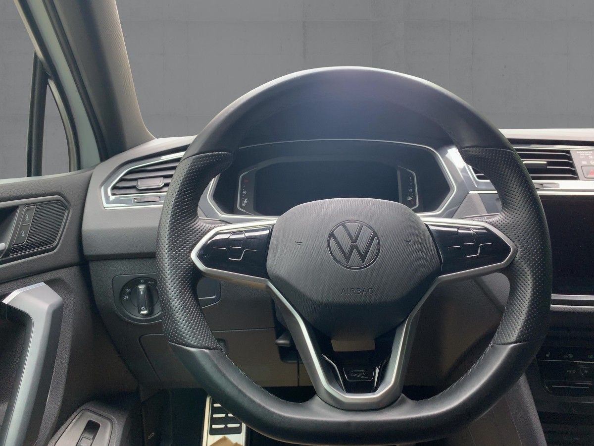 Volkswagen Tiguan 2.0 TDI DSG 4M R-Line MATRIX+NAV+20"+LEDE foto 10