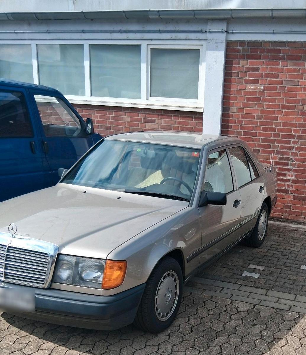 Mercedes-Benz 250
