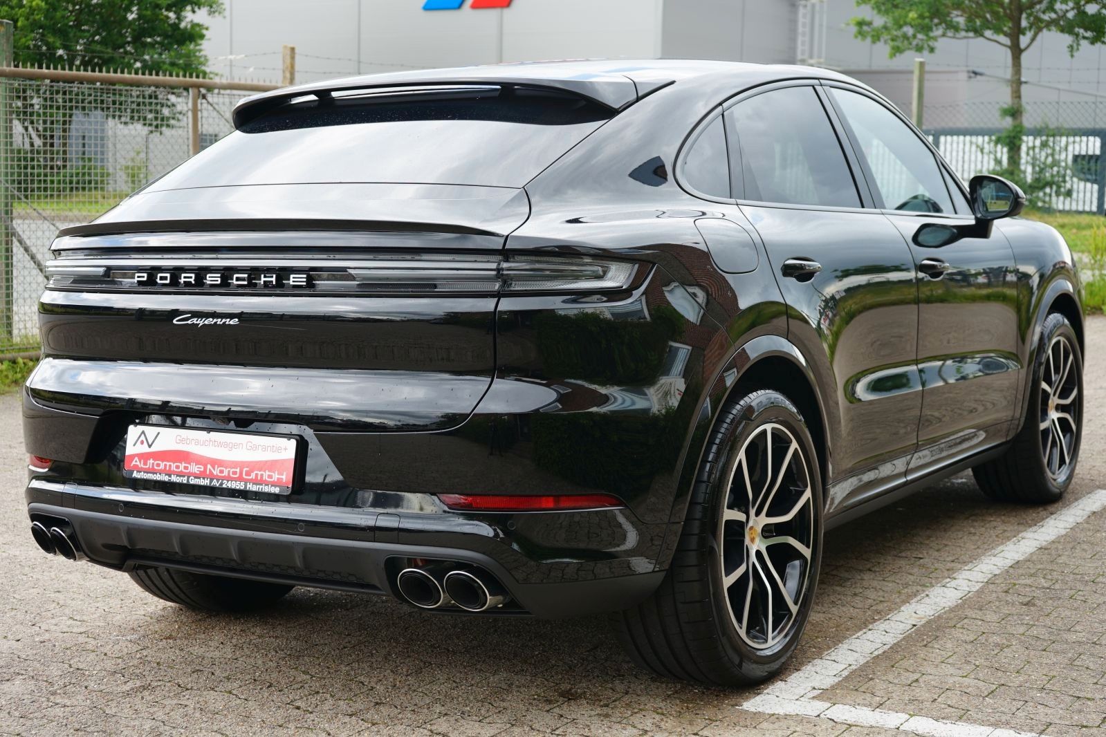 Fahrzeugabbildung Porsche Cayenne Coupe*Pano*Head Up*360 Kamera*HD Matrix