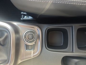 Fotografie 14 des Suzuki Vitara 1.4 Comfort+ Allgrip Schiebedach Navi LED