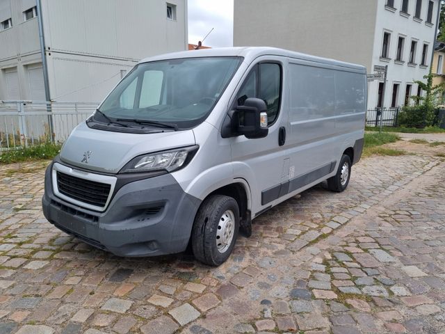 Peugeot Boxer Kasten 330 L2H1 Komfort Plus HDi 130*Klima