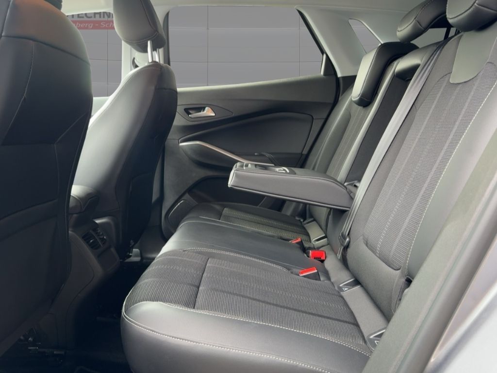 Fahrzeugabbildung Opel Grandland GS  AUTOMATIK  NAVI  LED SHZ
