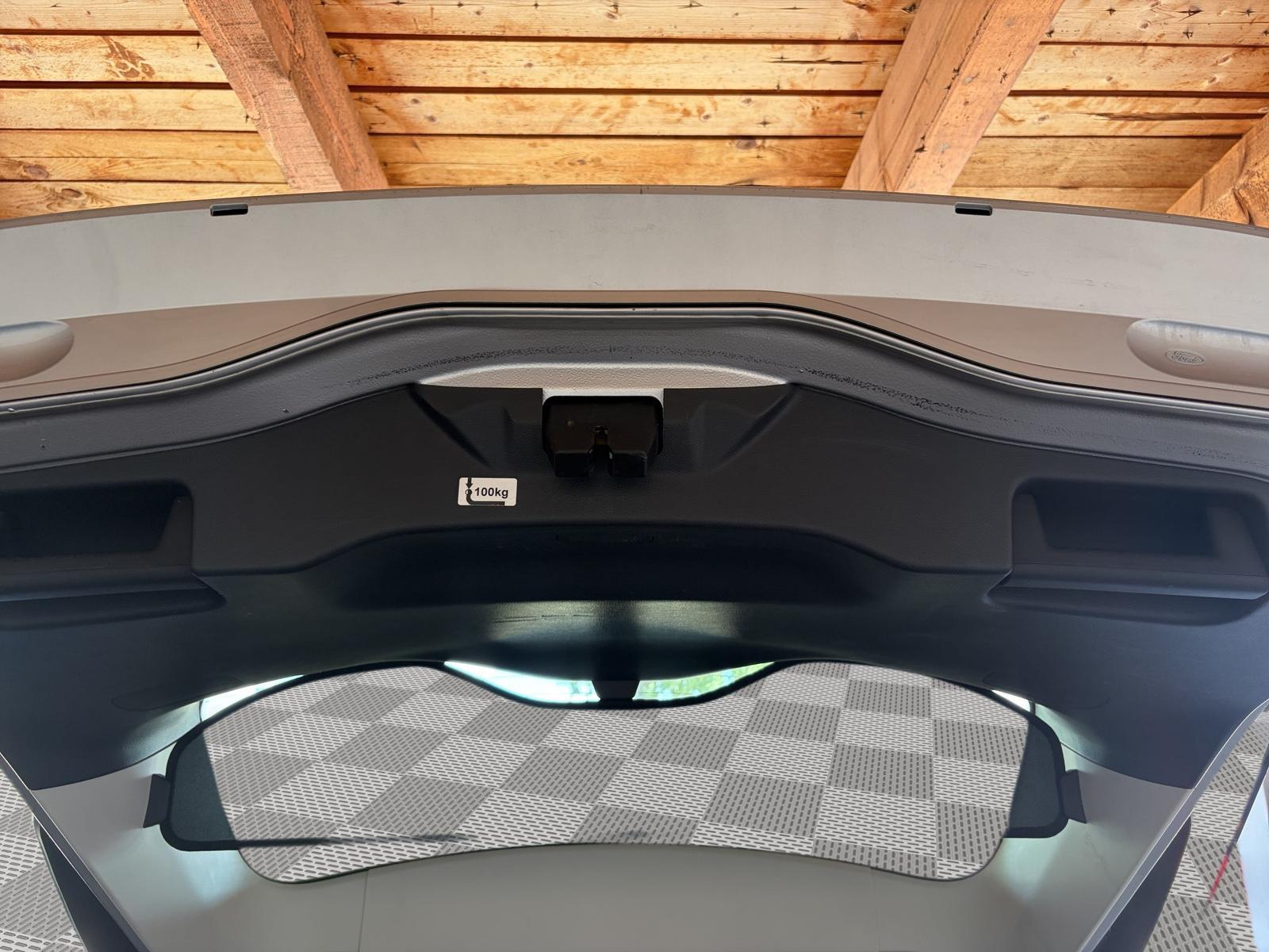 Ford Mondeo 2015 — photo 24