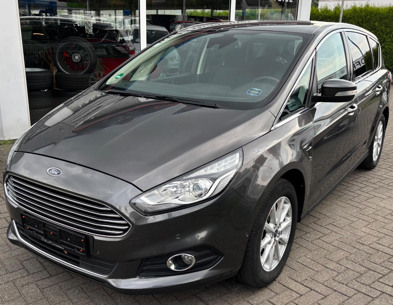 Ford S-Max S-MAX Titanium