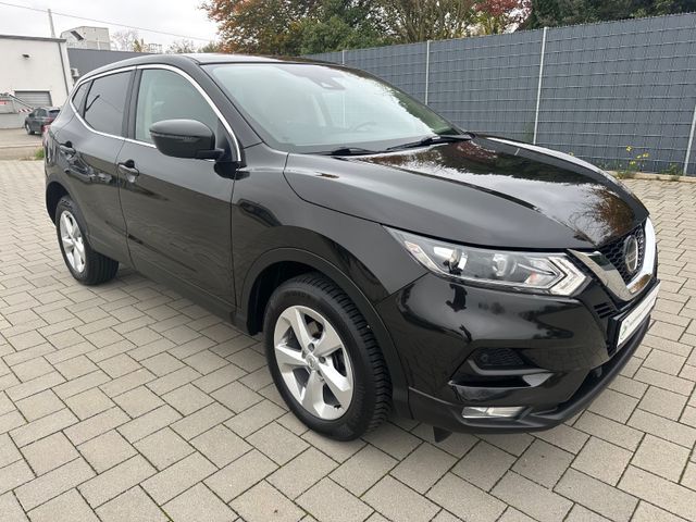 Nissan Qashqai 1.5 DCI 115 DTC Business/NAV/KAM/PDC!