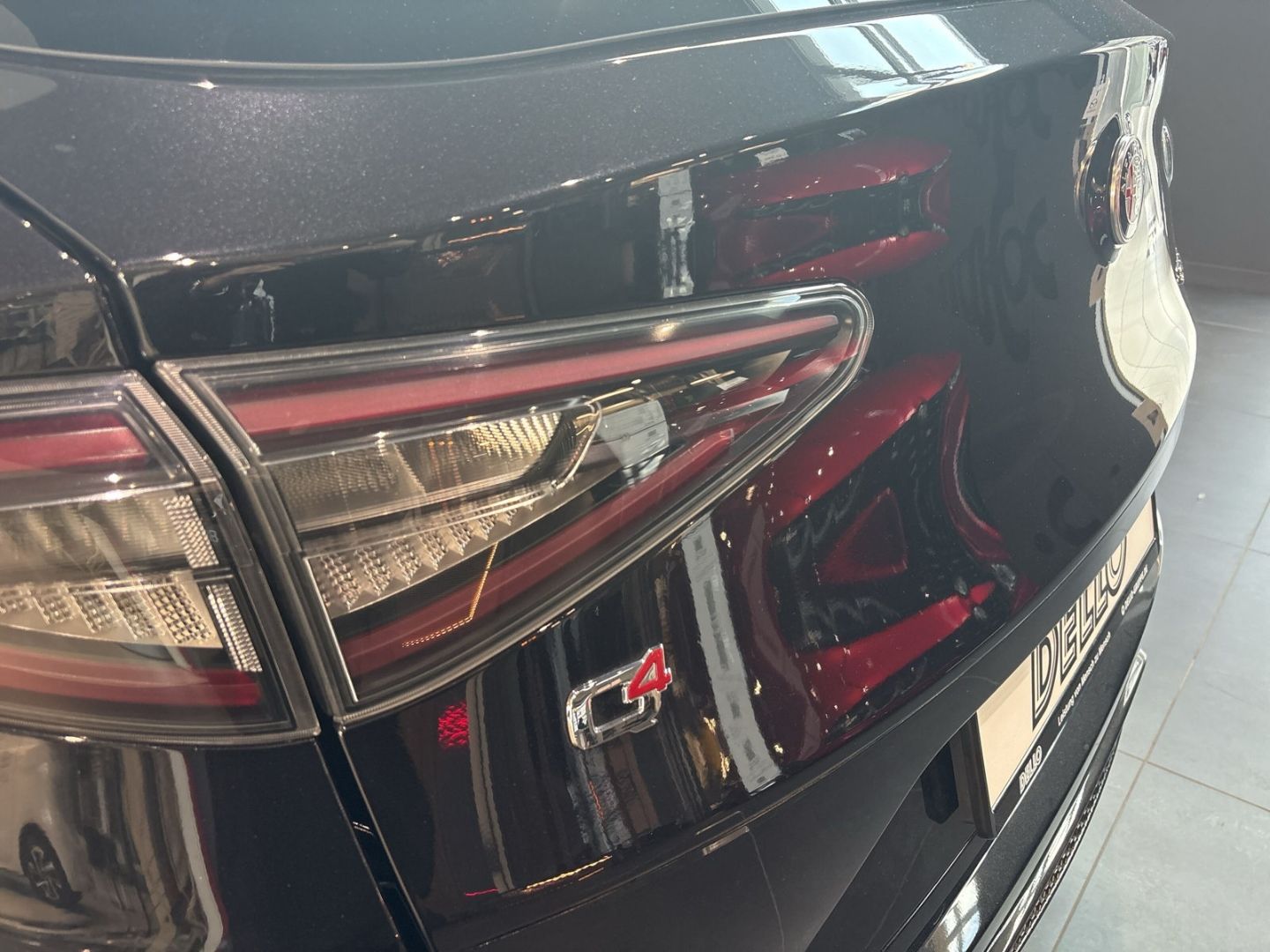 Alfa Romeo Stelvio - Bild 25