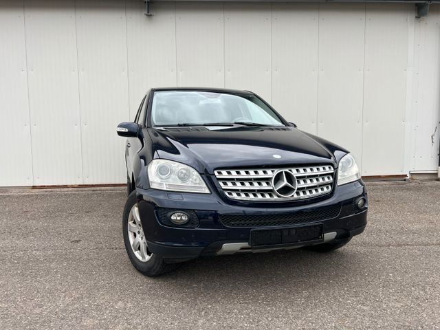 Mercedes-Benz ML 320 CDI 4-MATIC *BI-XENON*AHK*LEDER*NAVI*