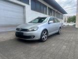 Volkswagen Golf VI Variant Trendline Anhängerkupplung TÜV - Volkswagen Golf mit Diesel-Antrieb: Anhängerkupplung