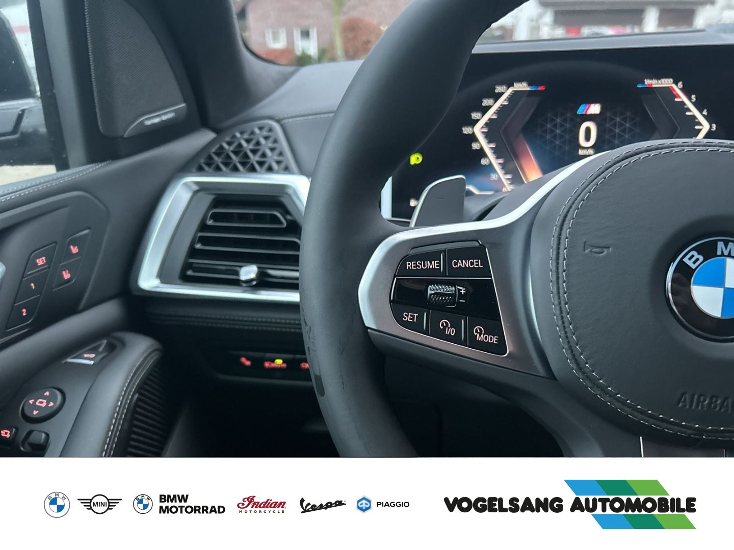 Fahrzeugabbildung BMW X5 xDrive 40d M Sport Pro 22'' Park-Assistent AH