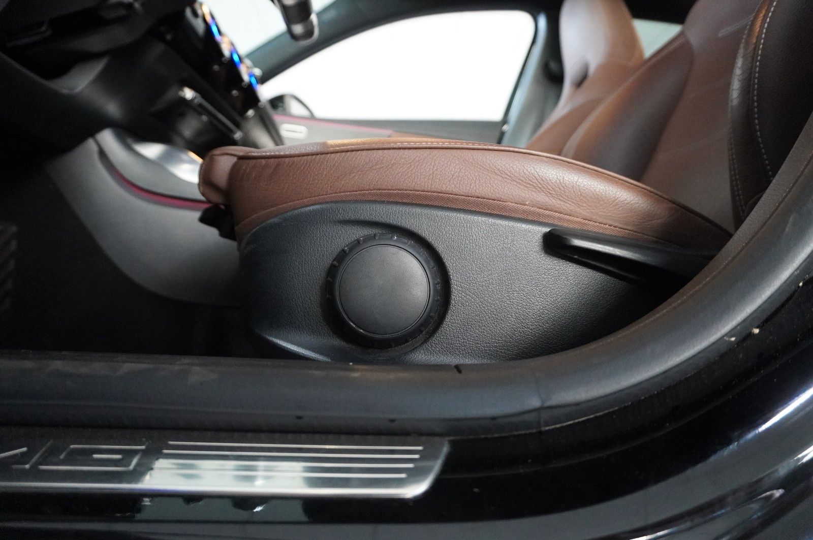 Fahrzeugabbildung Mercedes-Benz A 45 AMG 4MATIC 8G-DCT NAVI/LED/KAMERA/BURM./DAB