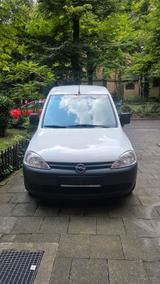 Opel opelcomb-C - gebrauchte Opel Combo aus dem Jahr 2011