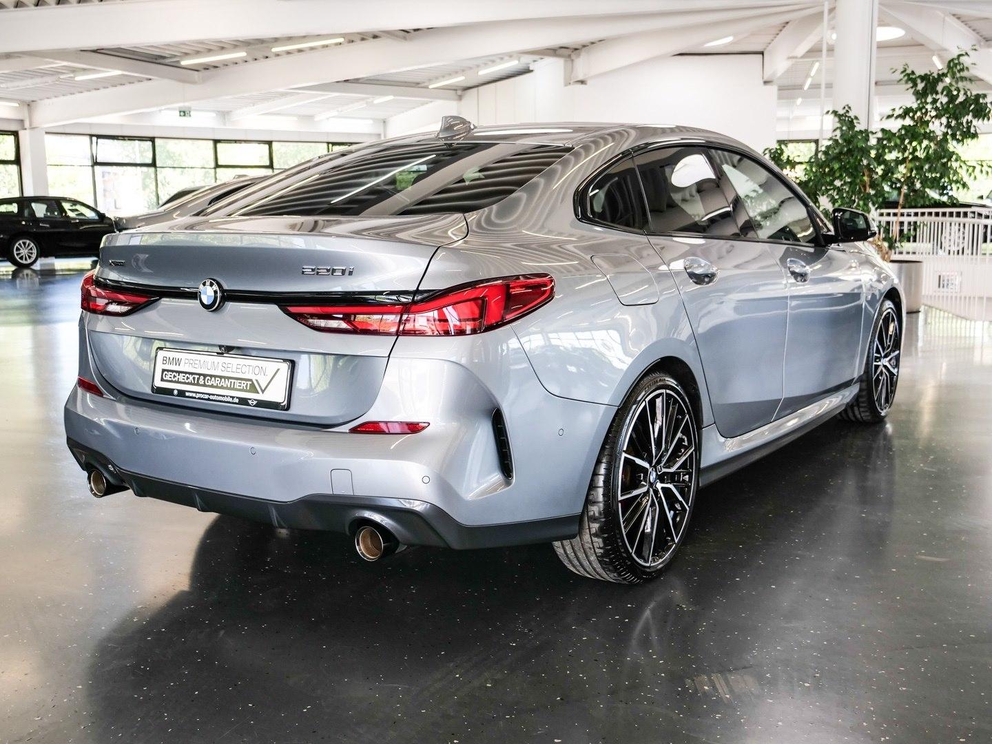 BMW 220i xDrive M-Sport Aut Nav LED HiFi Drive+Park