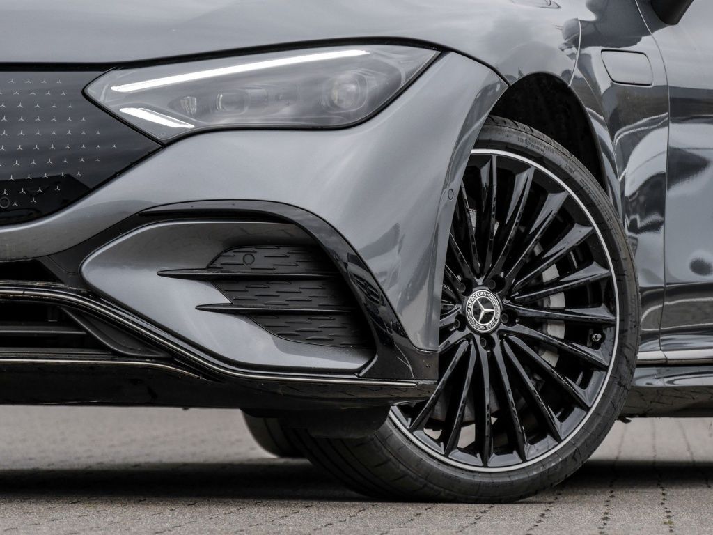 Mercedes-Benz EQE 300 AMG-Sport AIRM HAL DIGITAL Night 360° 21 foto 6