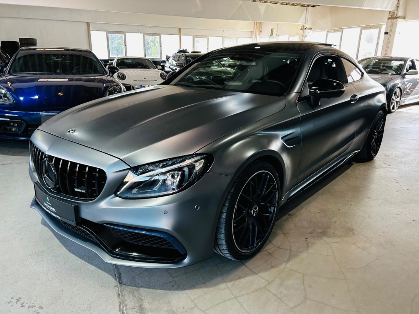 Mercedes-Benz C 63 AMG Perform. Coupe*Schale*Led*Pano*360°