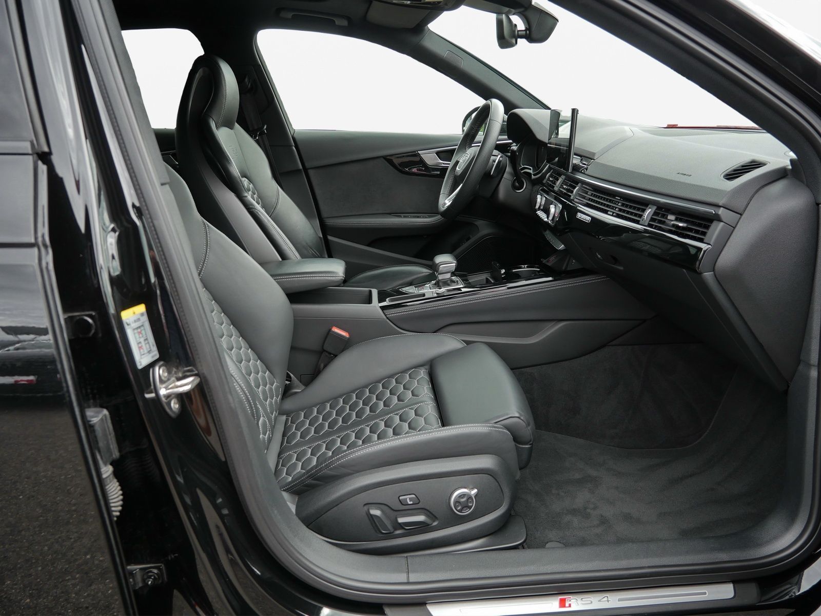 Audi RS4 - Bild 4
