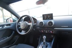 Fahrzeugabbildung Audi A3 Limousine Ambition Quattro Klima SHZ 2.HD TOP