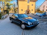 Mercedes-Benz Mercedes E200 W210 Automatik TÜV 10/26 145... - Mercedes-Benz E 200: Limousine, W210