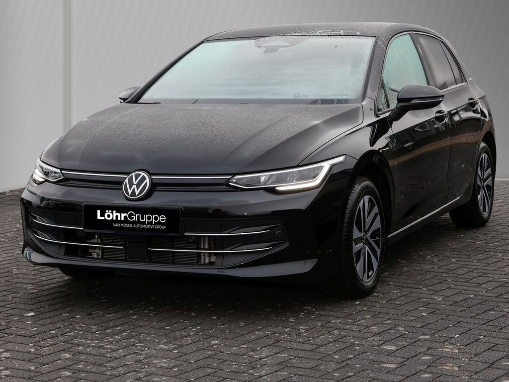 Volkswagen Golf VIII 1.5 eTSI DSG Energy AHK/RFK imagem 3