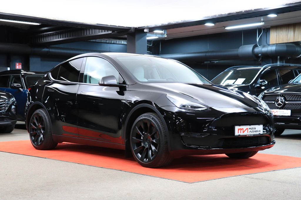 Image of Tesla Model Y