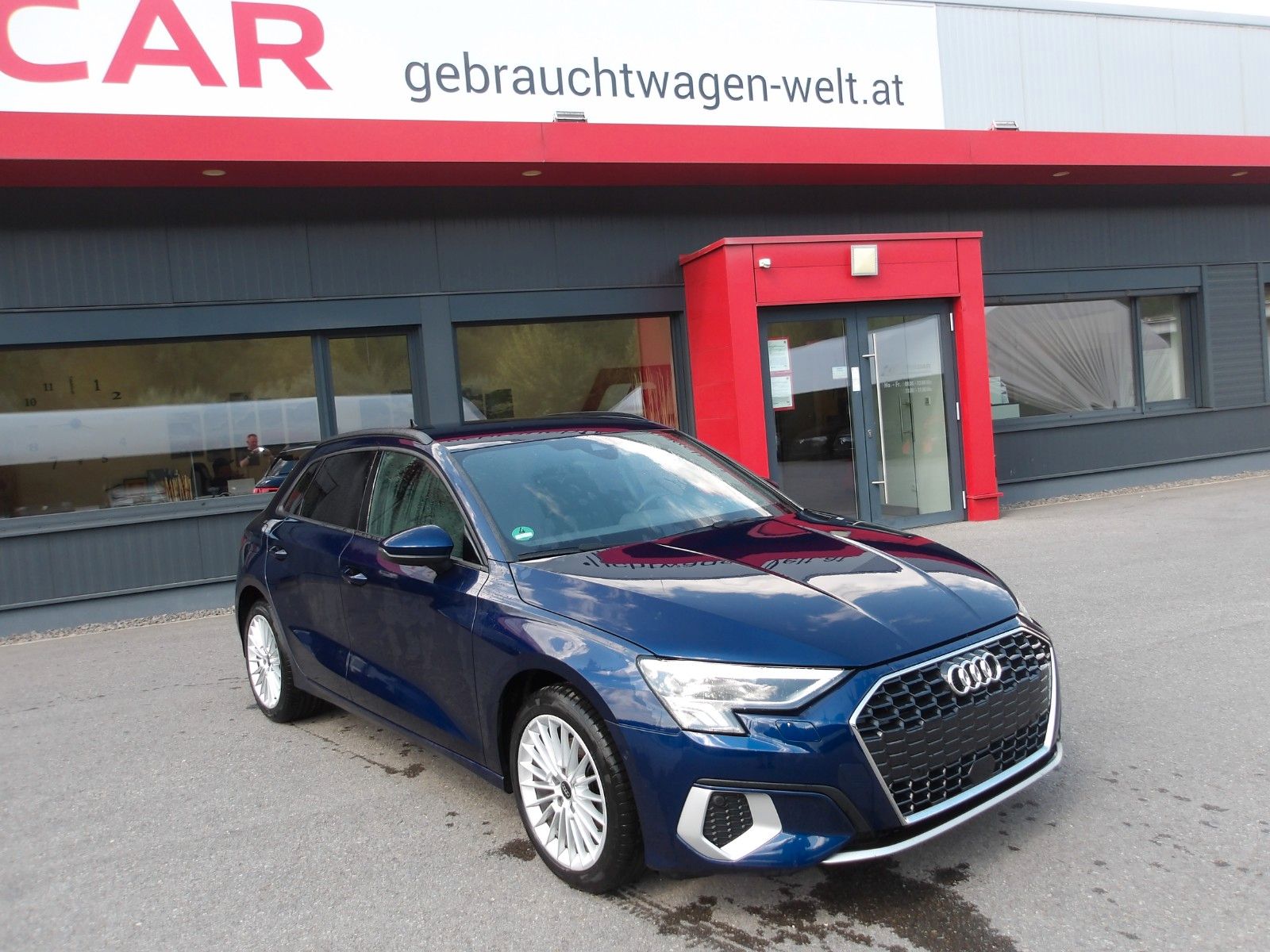 Audi A3 Sportback 35 TFSI advanced EXP € 16990.-- imagem 3