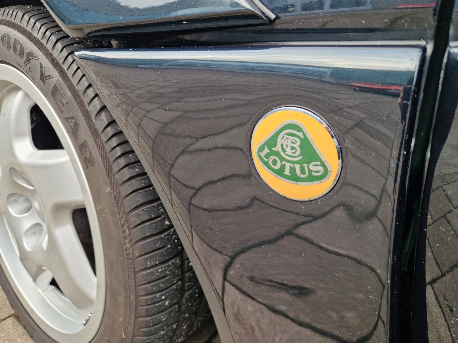 Fahrzeugabbildung Opel Lotus Omega *1. Hand*dt. Auto*Sammlerzustand*