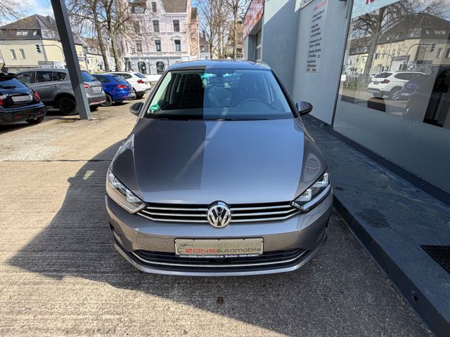 Fahrzeugabbildung Volkswagen Golf Sportsvan VII Autom.+Navi+Kamera+LM+WR+BT+