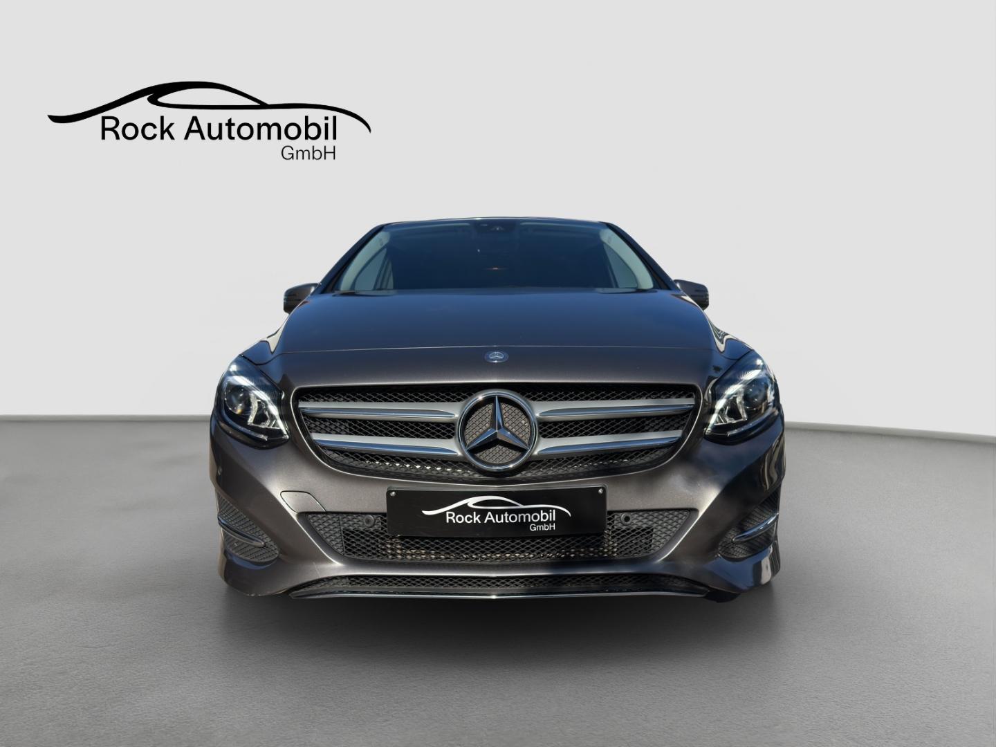Mercedes-Benz B 200 d 7G Urban LED Navi  *Garantie*