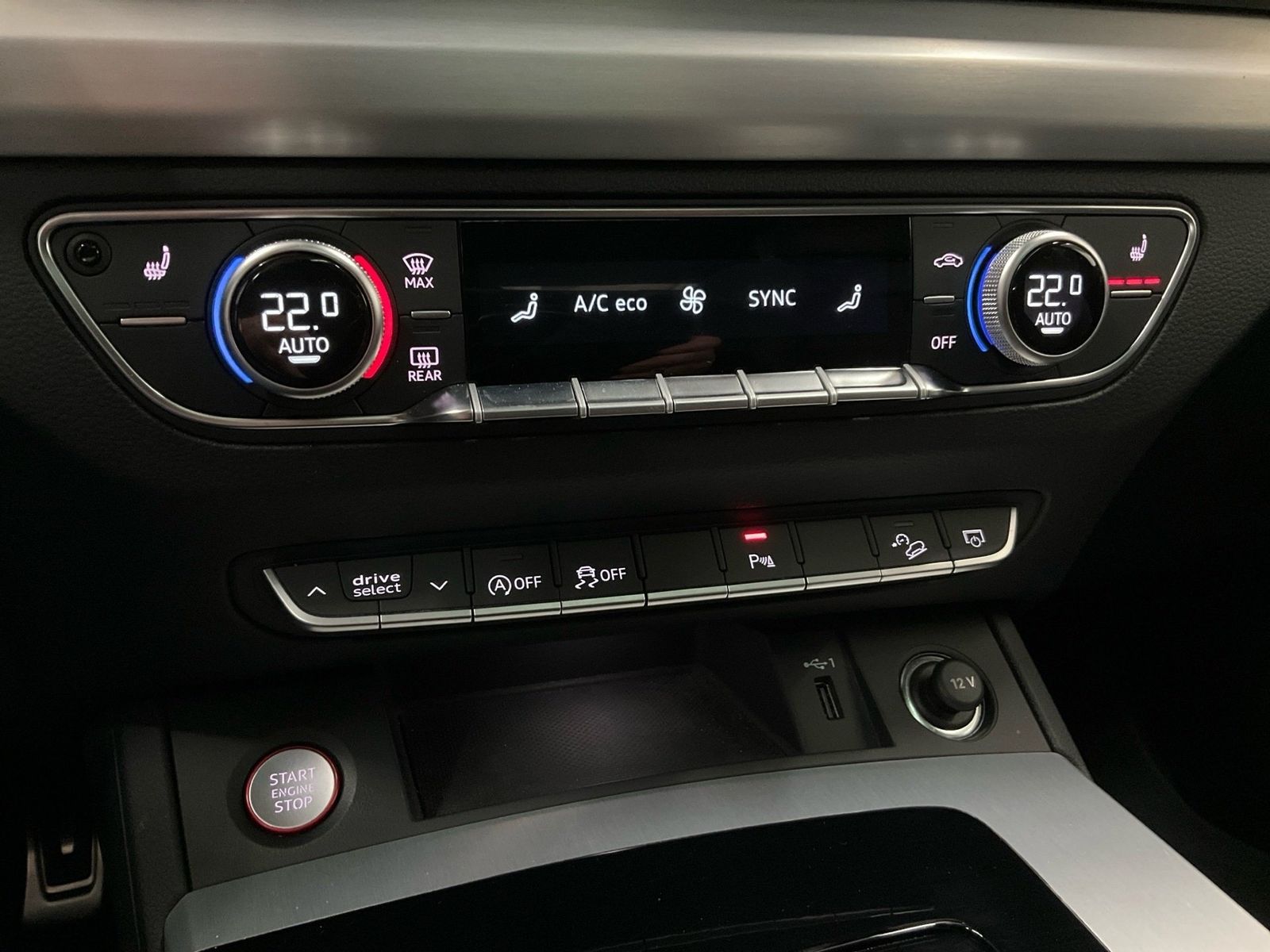 Audi SQ5 - Bild 16