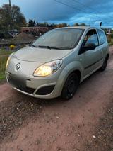 Renault Twingo 1.2 - Renault Twingo mit Anhängerkupplung