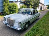 Mercedes-Benz Mercedes 250S W108 S-Klasse - Mercedes-Benz S 250 mit Benzin-Antrieb: Limousine, Schaltgetriebe