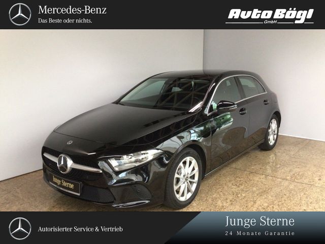 MERCEDES-BENZ A 180 Progressive/AHK/MBUX/Car-Play/Navi/Klima