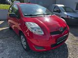Toyota Yaris Cool*viele Neuteile*Klima+Allwetter - Toyota Yaris Gebrauchtwagen in Solingen