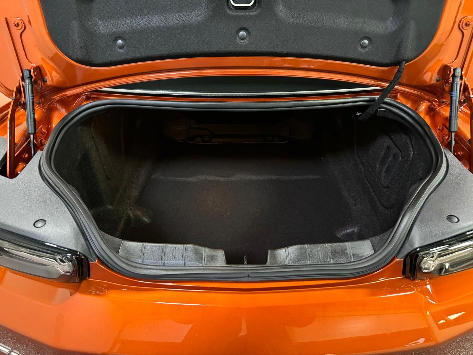 Fahrzeugabbildung Chevrolet ZL1 FINAL 6.2L-V8 KOMPRESSOR-NAVI-HUD-BREMBO