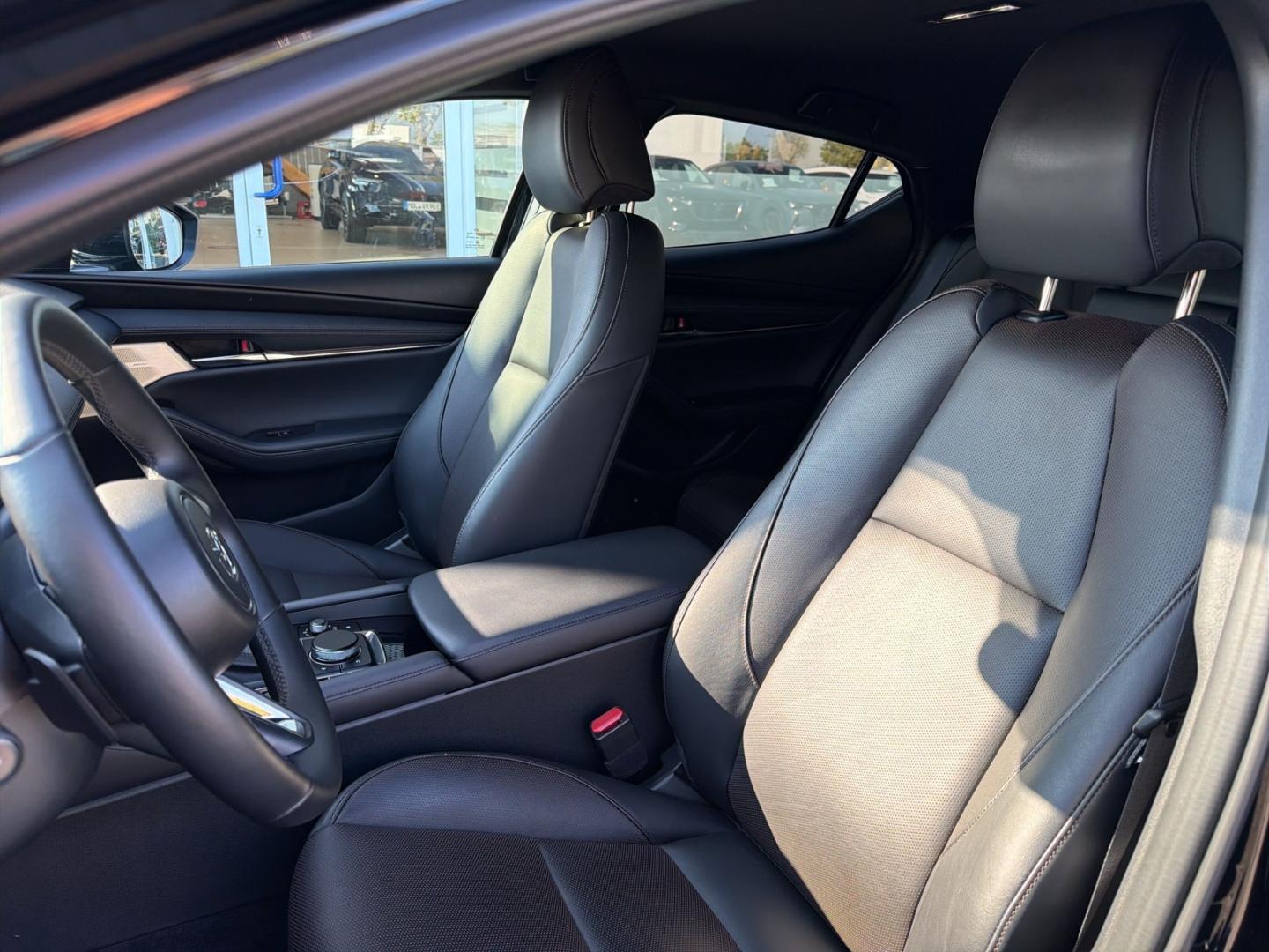 Mazda MAZDA3 Takumi SKY.-X 186 HUD Navi Leder Bose 360 Kame, миниатюра 9