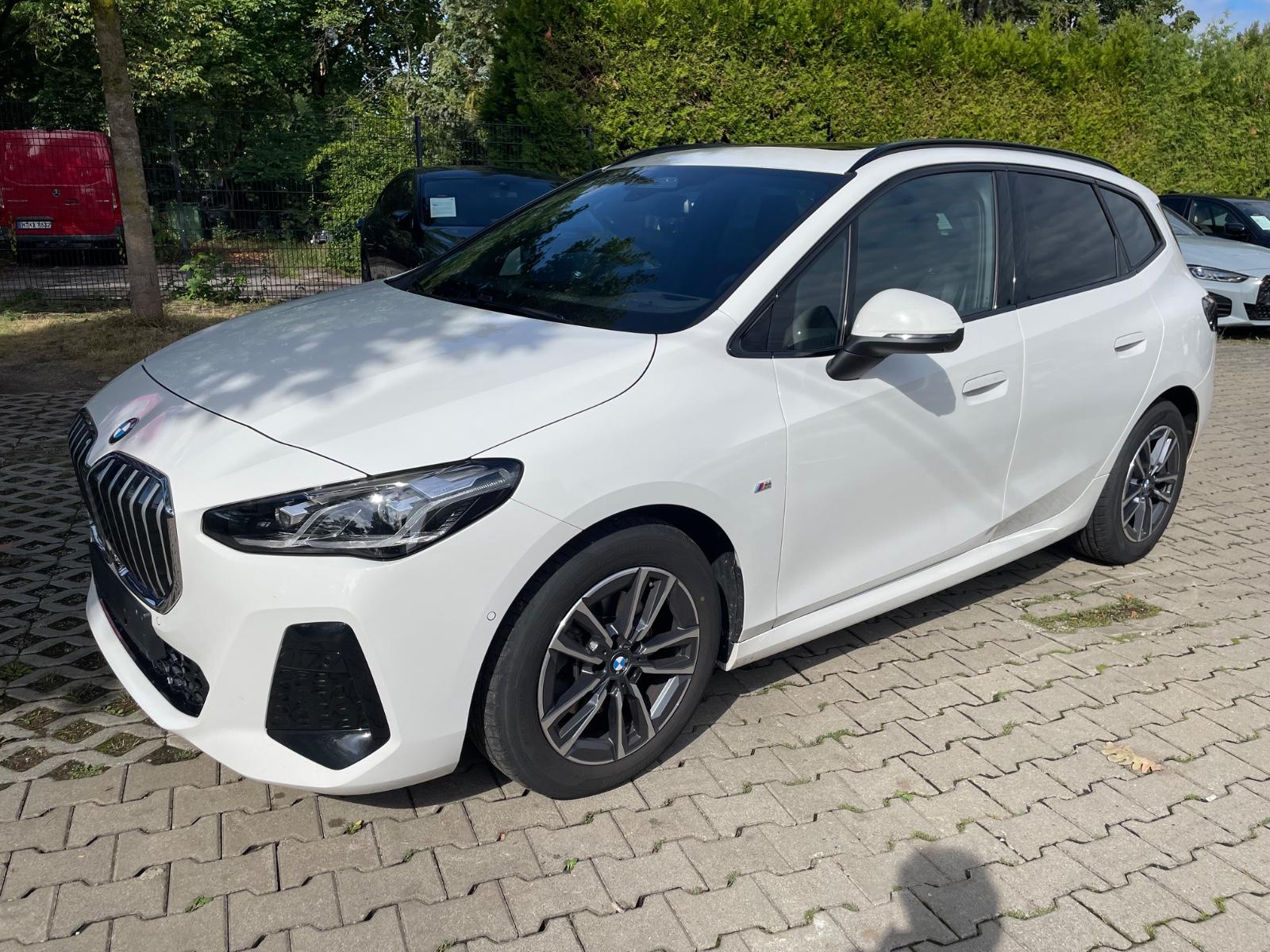 BMW 218 Active Tourer 218 Active T Luxury*M Sport*Panorama*360°*HeadUp