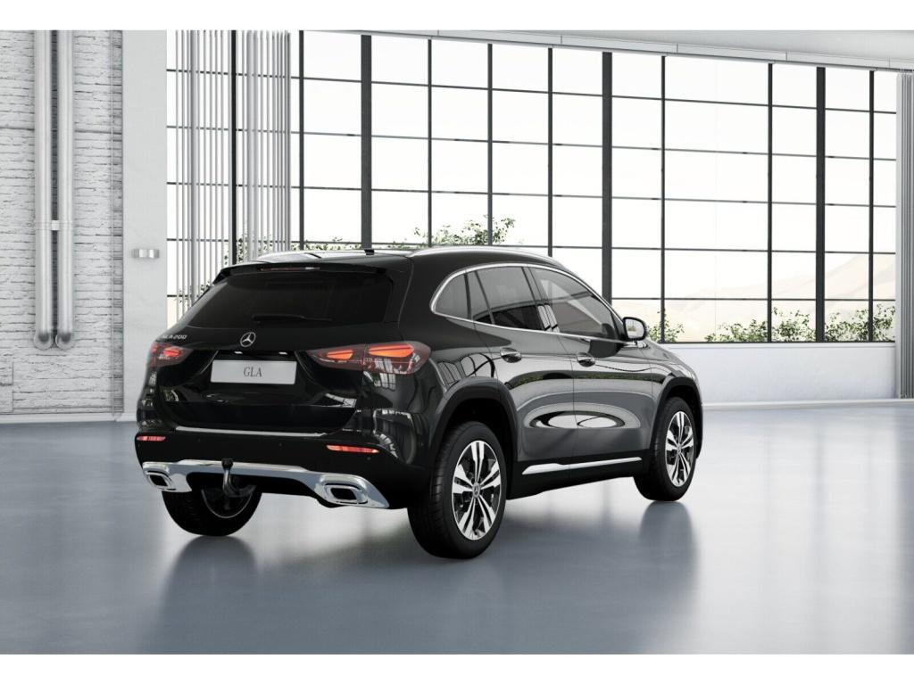 Mercedes-Benz GLA 200 Progressive/LED/360/Pano/AHK/Distr/Totw