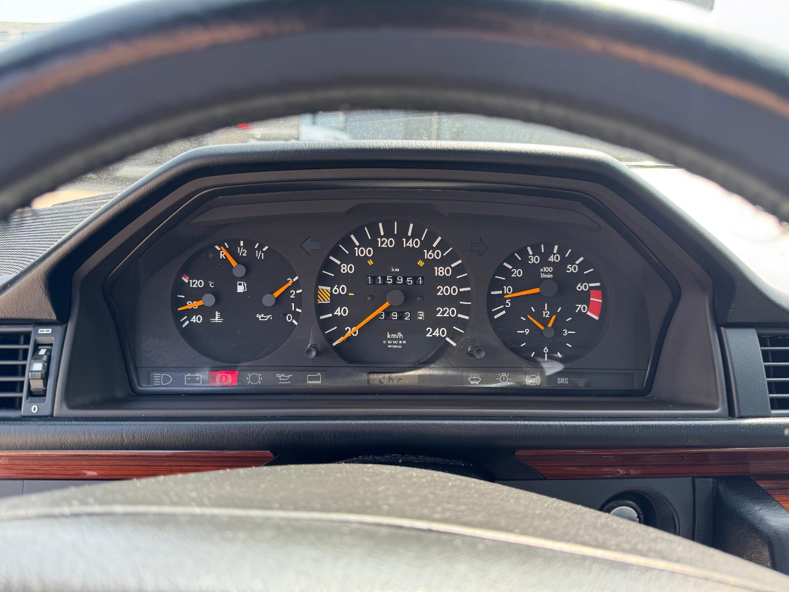 Mercedes-Benz CE 220 W124 Coupe Automatik Klima 1.Hand Tüv 28
