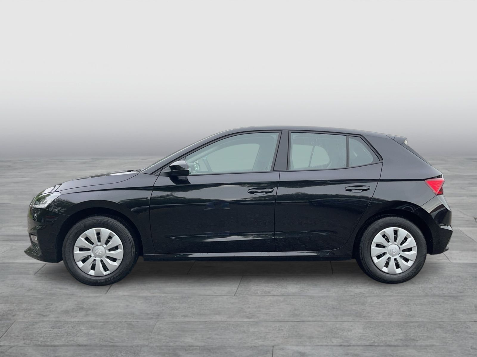 Skoda Fabia Essence 1,0 MPI LED KLIMA PDC Lane Assist imagem 2