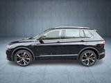 Volkswagen Tiguan 2.0 TSI DSG 4Motion R-Line Navi AHK Pano - Volkswagen Gebrauchtwagen in Düsseldorf