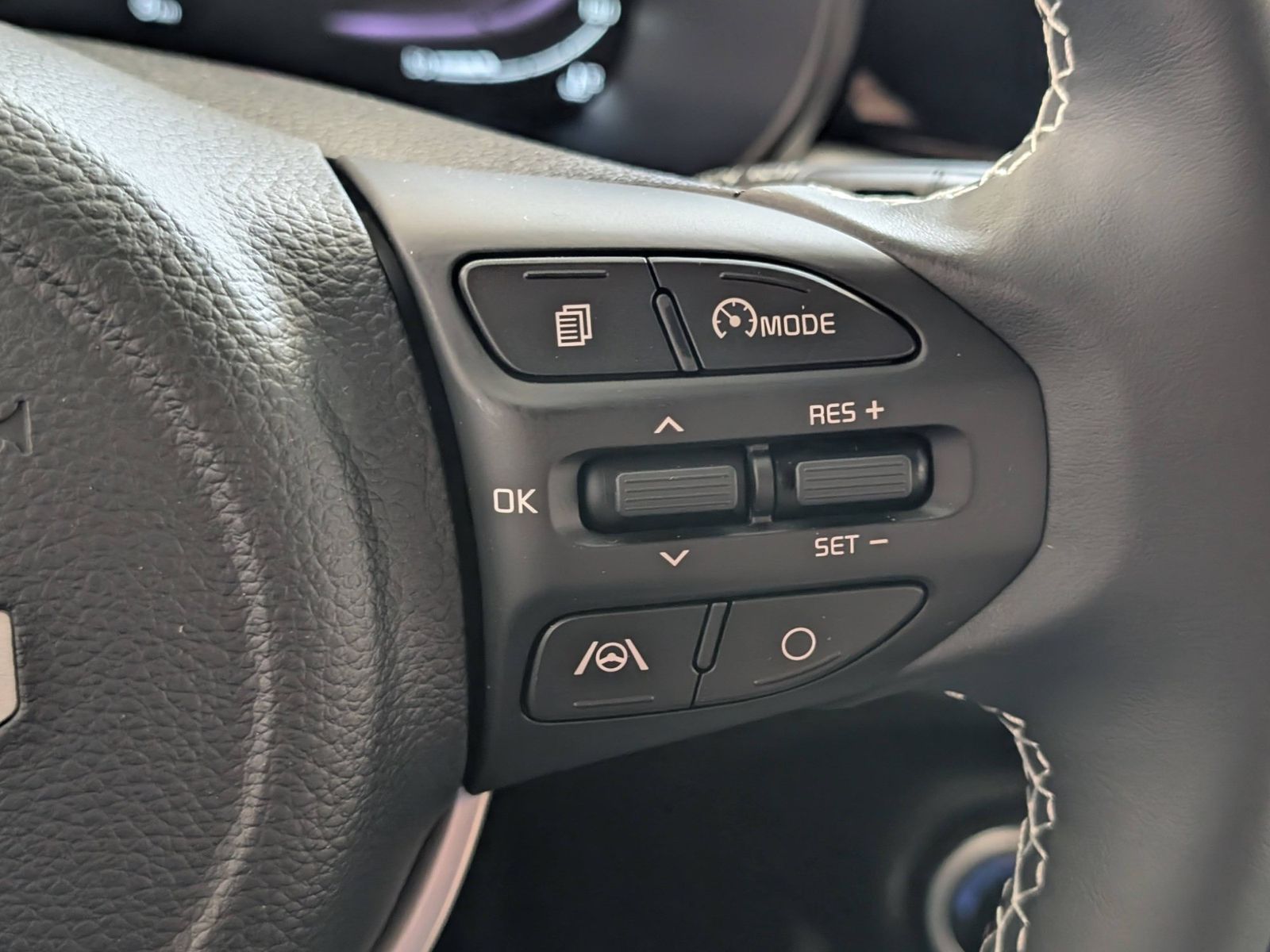 KIA Picanto 1.0 GDI MT Spirit LED SHZ Navi – Bild 28