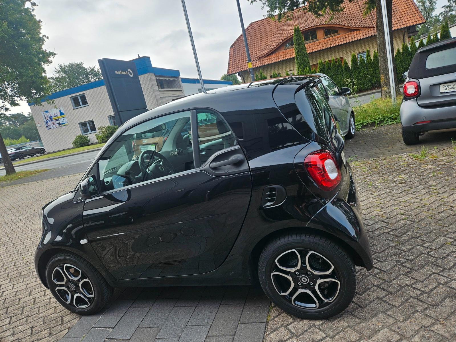Smart ForTwo Coupé 66kW Prime Automatik Leder Klima