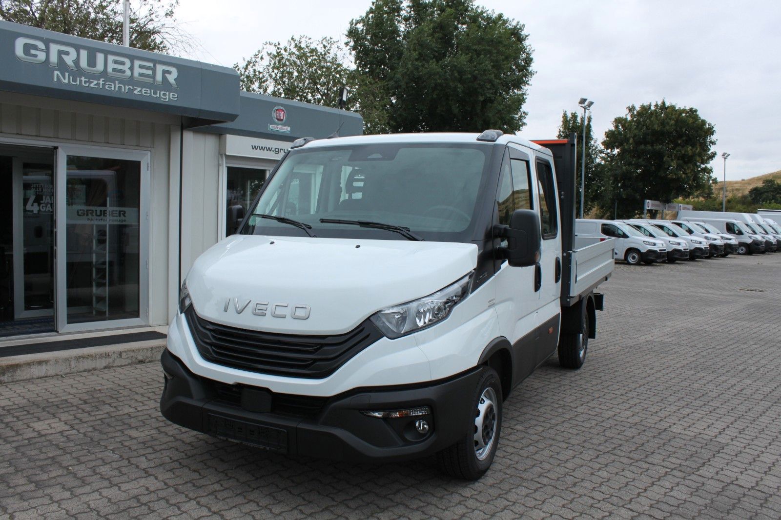 Fahrzeugabbildung Iveco Daily 35S14 D