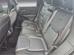 Fahrzeugabbildung Jeep Cherokee 3.2 Trailhawk 4WD