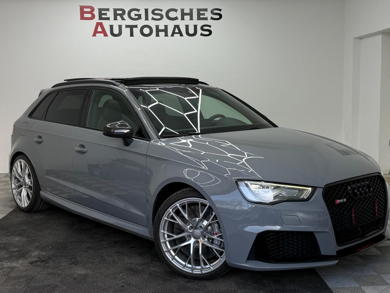 Audi RS3 quattro*NO-OPF*Keramik*Schale*Pano*ACC*B&O*
