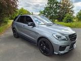Mercedes-Benz ML 63 AMG, STHZ, NACHT, SCHIEBE, AHZV  - Mercedes-Benz ML-Klasse Gebrauchtwagen in Leipzig